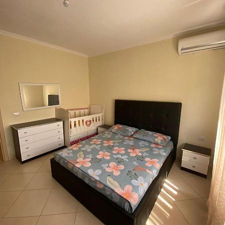 Vlorë Saimir Apartaments מראה חיצוני תמונה