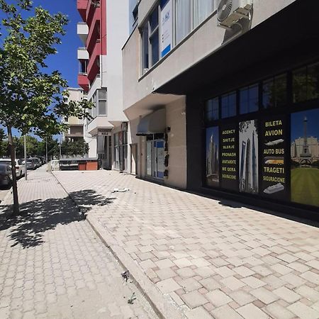 Vlorë Saimir Apartaments מראה חיצוני תמונה