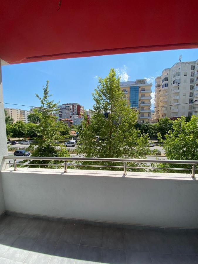 Vlorë Saimir Apartaments מראה חיצוני תמונה